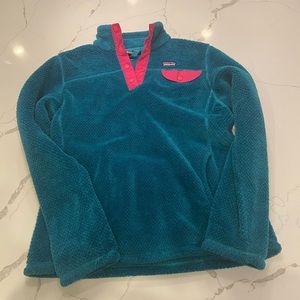 Turquoise Patagonia Jacket!!